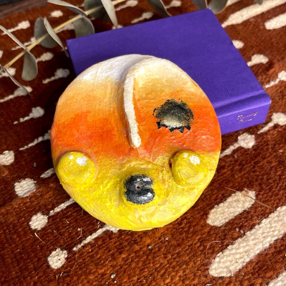 ☽ Sleepy Moon Incense Holder - Candy Corn ☽